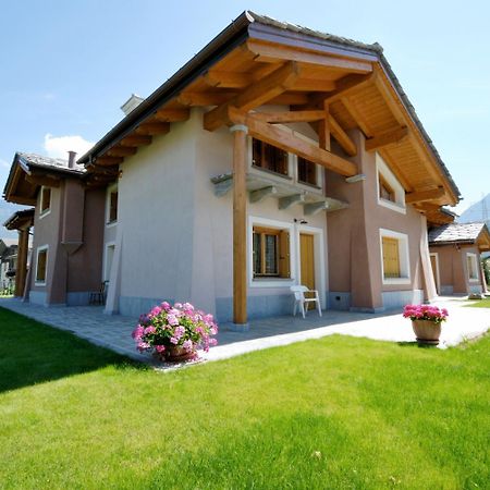 Апарт отель Au Petit Chevrot Аоста Экстерьер фото
